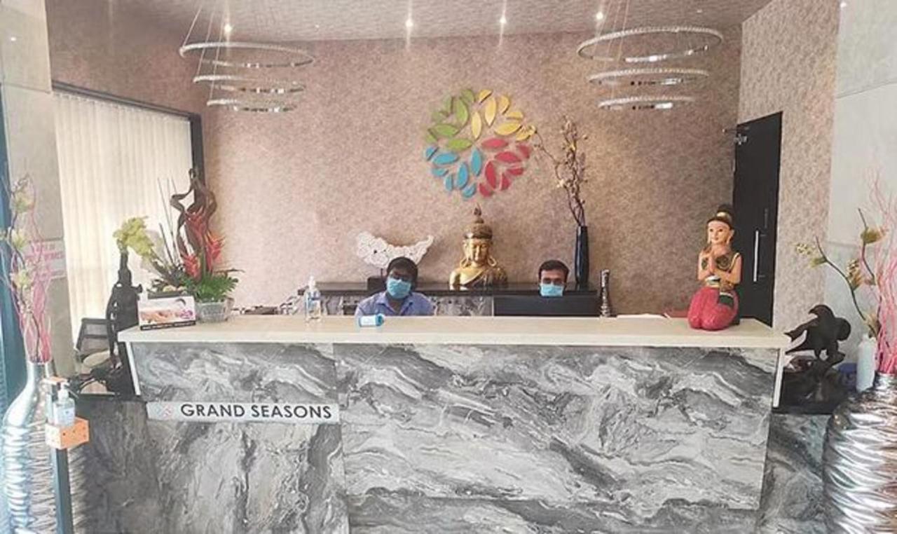 格兰德季节商务酒店 班加罗尔 外观 照片