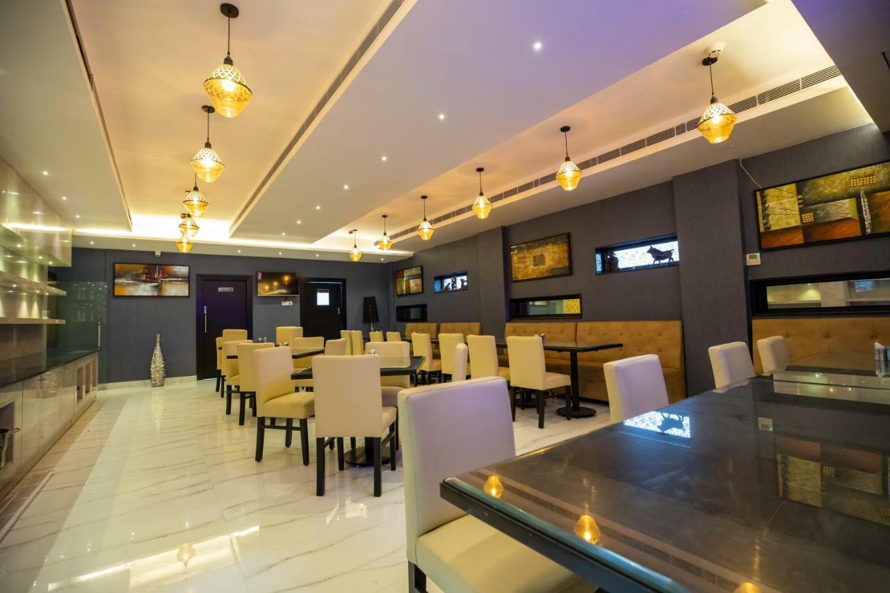 格兰德季节商务酒店 班加罗尔 外观 照片